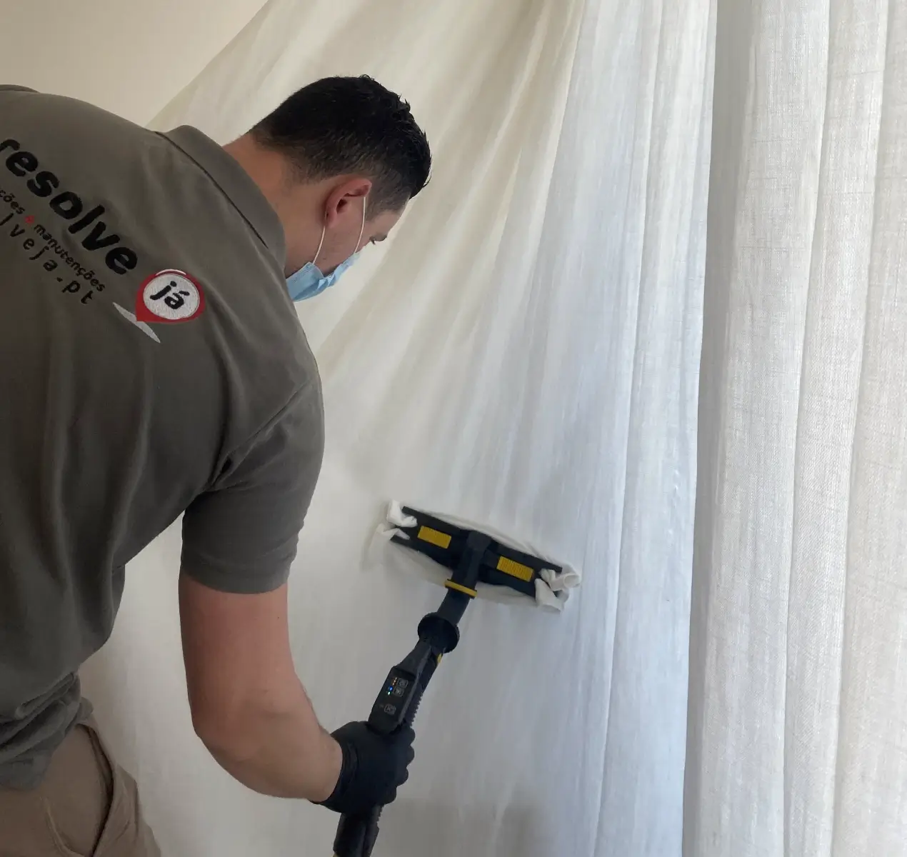 Limpeza de Cortinados em Profundidade | Resolve Já